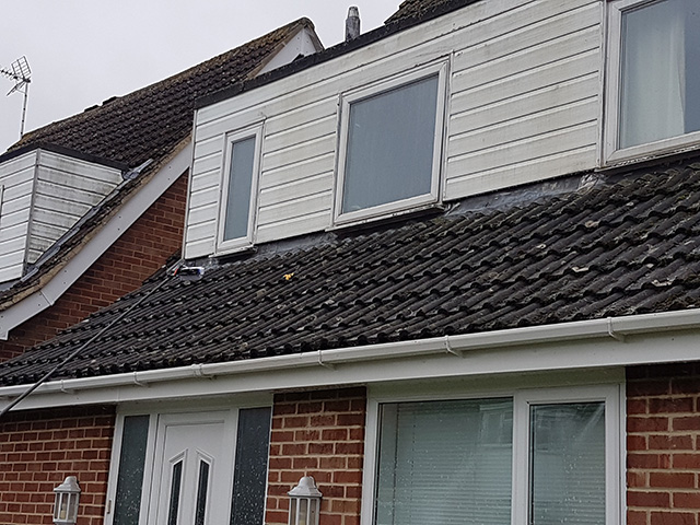 cladding cleaning Swindon