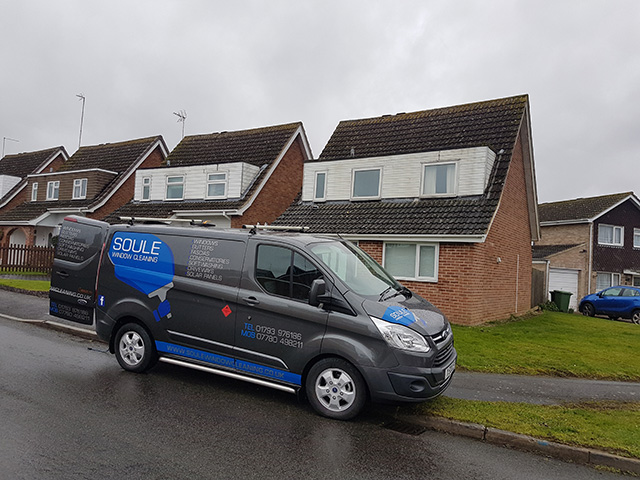 cladding cleaning Swindon