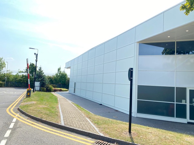 Photos of commercial building cleaned by Soule Window Cleaning