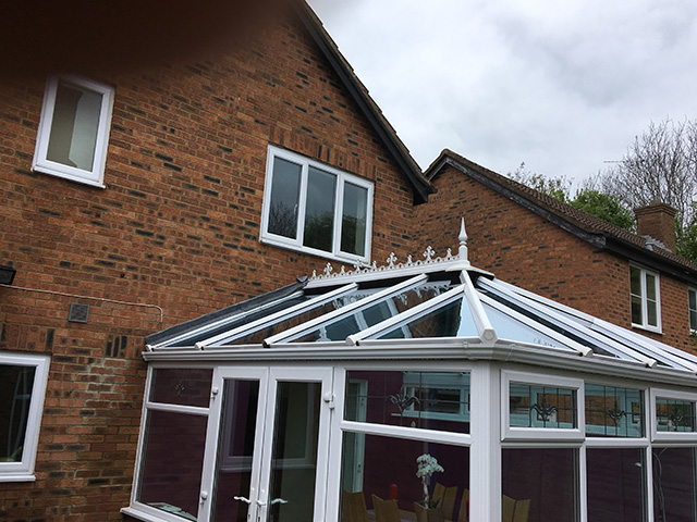 conversatory cleaning Swindon