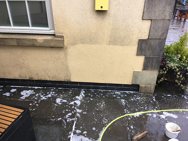 render cleaning Swindon