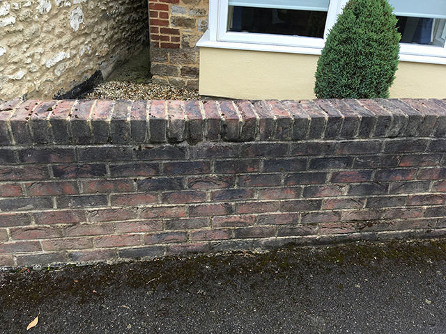 wall cleaning Swindon