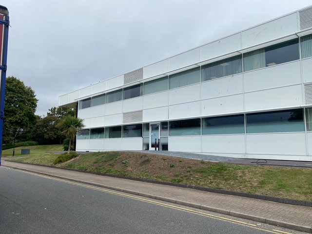 Photos of building cleaned by Soule window cleaning in swindon Photos of building cleaned by Soule window cleaning in swindon