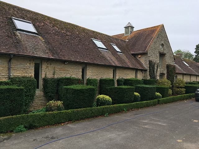 commercial window cleaning Swindon